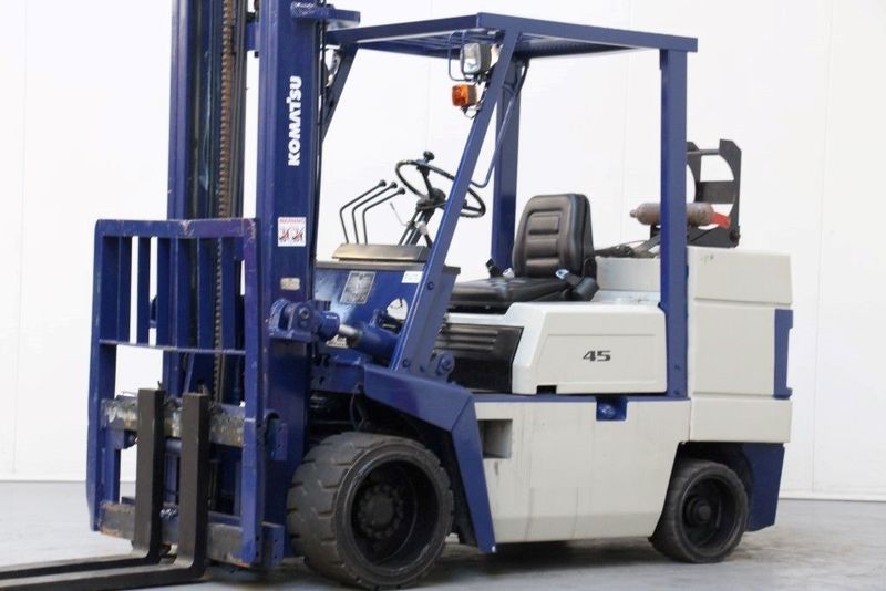 Komatsu FG45ST-4 Forklift Service Repair Manual – Heavy Equipment Manual