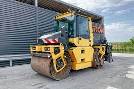 PDF Bomag BW 154 AP-4 TIER 4 Static roller Parts Manual