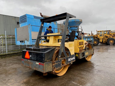 PDF Bomag BW 266 Static roller Parts Manual