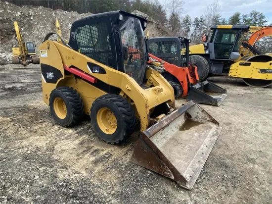 CATERPILLAR 246 SKID STEER LOADER OPERATION AND MAINTENANCE MANUAL 5SZ