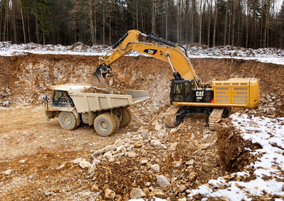 CATERPILLAR 390F EXCAVATOR OPERATION AND MAINTENANCE MANUAL FEH