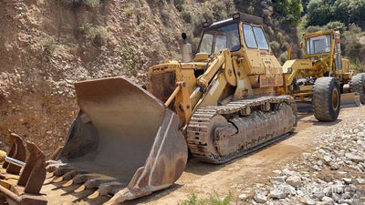 CATERPILLAR 977L TRACK LOADER OPERATION AND MAINTENANCE MANUAL 95X
