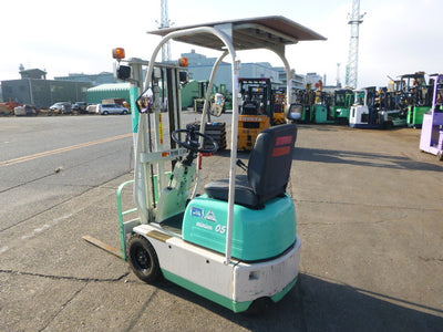 Download Komatsu FB05-3 Forklift Parts Manual SN 10001-UP