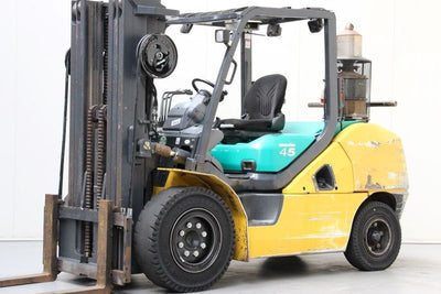 Download Komatsu FD45-7 Forklift Truck Parts Manual S/N 100001-UP