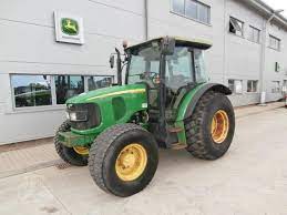 Download John Deere 5620, 5720, 5820 Tractor Operator Manual OMLG100524