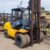 Komatsu FD40ZT-7 Forklift Service Repair Manual