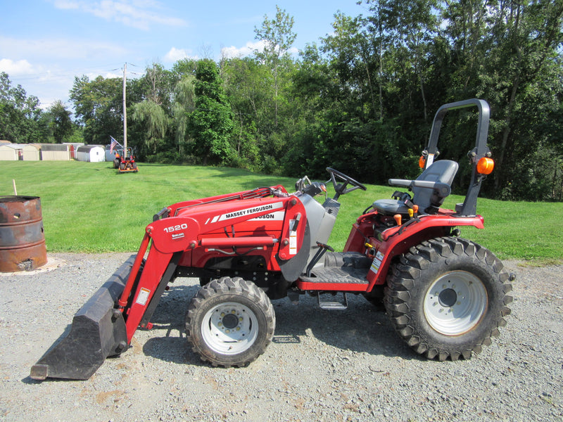 Massey Ferguson 1528 / 1531 Tractor Parts Manual - PDF Download