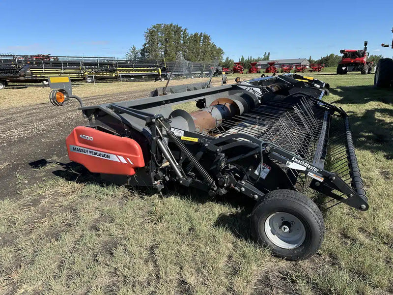 Massey Ferguson 4200 Pickup Header Parts Manual Download PDF (EFFECTIVE S/N SR41101)