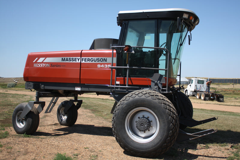 Massey Ferguson 9435 Windrower Tractor Parts Manual - Download PDF 