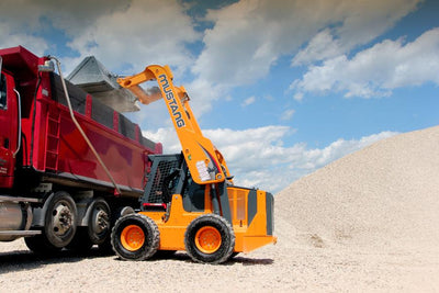 Mustang 4200V Skid Steer Loader Service Manual