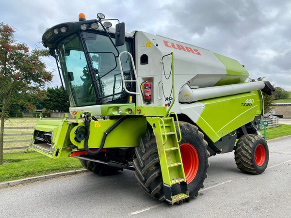 PDF Claas 450 - 440 Tucano Combine Parts Manual