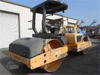 Volvo DD138HF Asphalt Compactor Operator's Manual