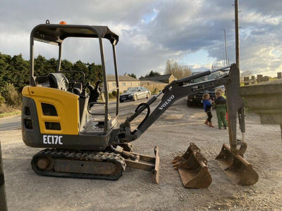 Volvo EC17C Compact Excavator Service Repair Manual