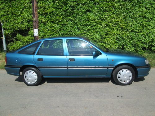 1992 Vauxhall Opel Holden Vehicles Workshop Service Repair Manual