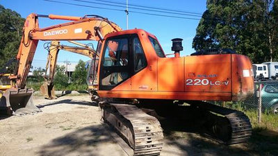 2002 Doosan Solar 220LC-6 Crawled Excavator Workshop Service Repair Manual