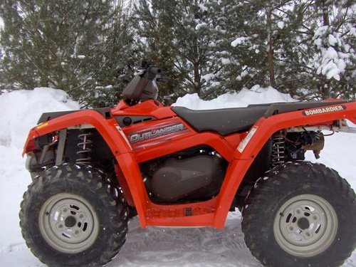 2004 Bombardier ATV Outlander 330 H.O. 2x4 Owners Manual