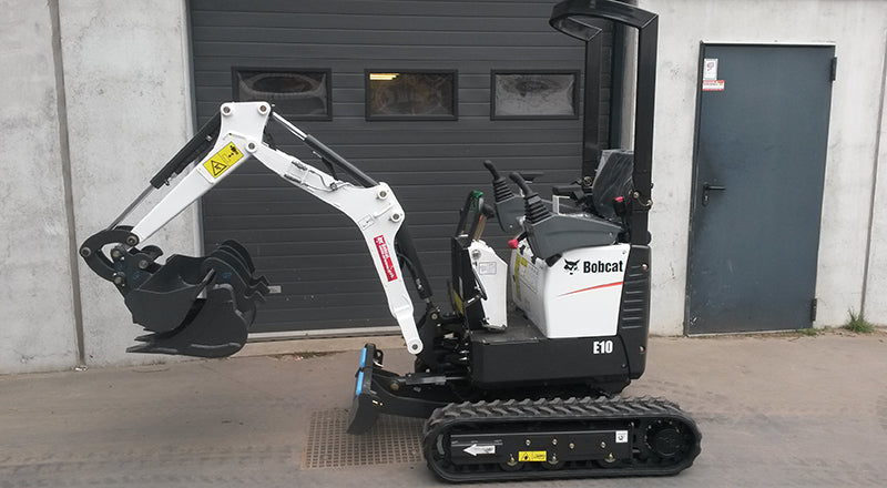 Download BOBCAT E10 COMPACT EXCAVATOR (SPARE) PARTS CATALOG MANUAL A33P11001 & ABOVE
