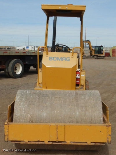 Download - Bomag BW 145 D-3 Single Drum Vibratory Roller Parts Manual 901581471001 - 901581471479