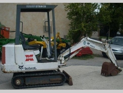Bobcat 220 Excavator Service Repair Manual 15001