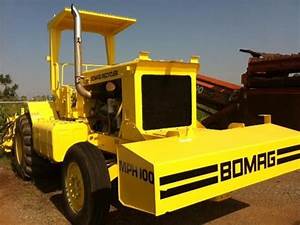 Bomag MPH 100 Soil Stabilizer Asphalt Recycler Operator's Manual