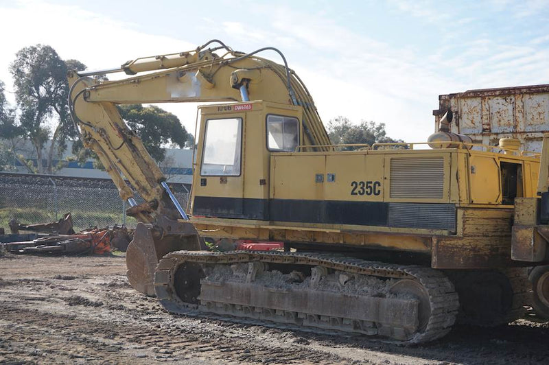 DOWNLOAD CATERPILLAR 235C EXCAVATOR OPERATION AND MAINTENANCE MANUAL 5AF