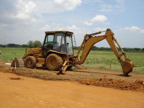 CATERPILLAR 416 BACKHOE LOADER OPERATION AND MAINTENANCE MANUAL