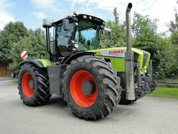 CLAAS Xerion 3300 Tractor Workshop Service Repair Manual