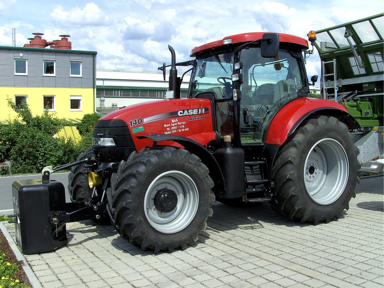 Case 640 Series Tractor Service Repair Manual – Heavy Equipment Manual