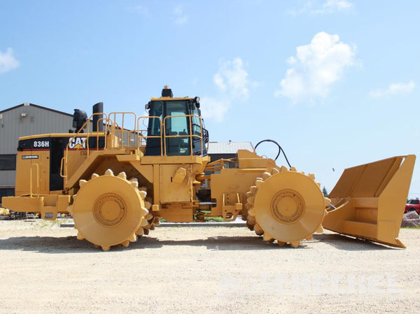 Caterpillar 836H Landfill Compactor Service Repair Manual BXD
