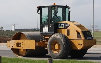 Download Caterpillar CS-323 VIBRATORY COMPACTOR Service Repair Manual 6JD