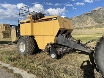 Challenger 1838 Rectangular Baler Parts Manual Instant Download