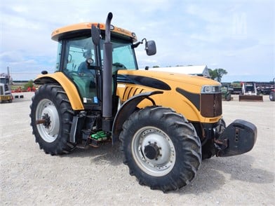 Challenger WT480B Tractor (Brazil) Parts Manual Instant Download