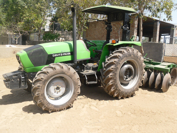DEUTZ FAHR 80, 90 AGROLUX USE AND MAINTENANCE MANUAL