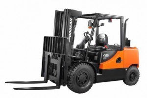 DOOSAN D50S, D60S, D70S LIFT TRUCK Shop Service Repair Manual