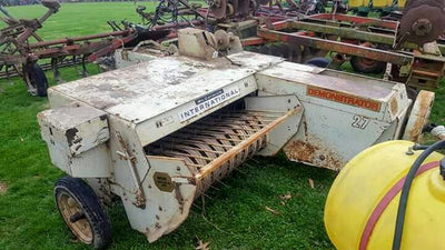 DOWNLOAD CASE IH 27 RECTANGULAR BALER PARTS MANUAL 