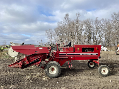 DOWNLOAD CASE IH 4000 SELF-PROPELLED WINDROWER PARTS MANUAL