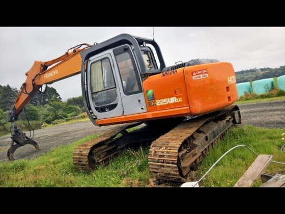 DOWNLOAD HITACHI EX225USR Excavator (EM14W-1-2) Operator Manual SN 10001-UP