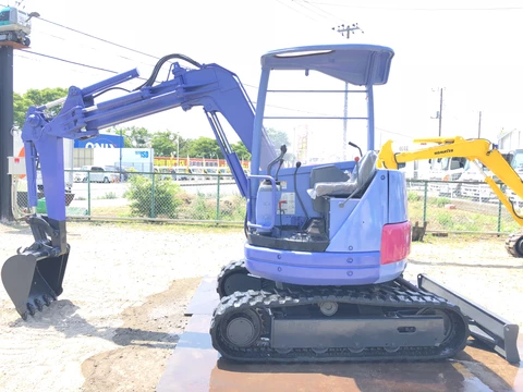 DOWNLOAD KOMATSU PC28UU-2 (JPN) CRAWLER EXCAVATOR PARTS CATALOG MANUAL SN 7001-UP