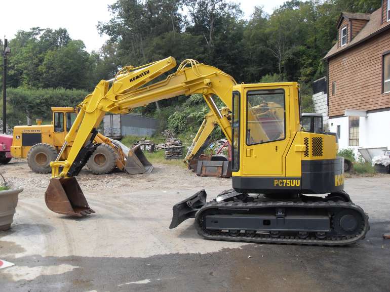DOWNLOAD KOMATSU PC75UU-1 (US) CRAWLER EXCAVATOR PARTS CATALOG MANUAL SN 1001-UP