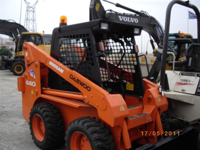 Doosan 440 Plus Skid Steer Electrical Standard & Joystick Type Manual