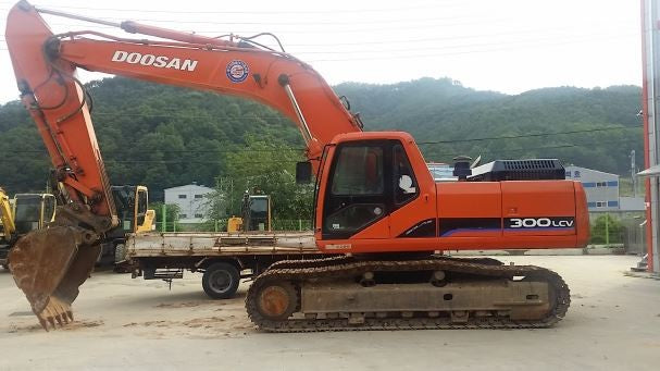 Doosan S300LC-V Hydraulic Excavator Service Shop Manual