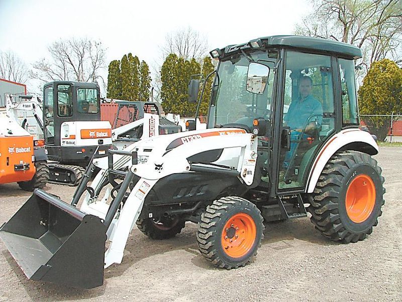 Download Bobcat CT335 Compact Tractors Parts Manual ABH811001 & Above W/CAB