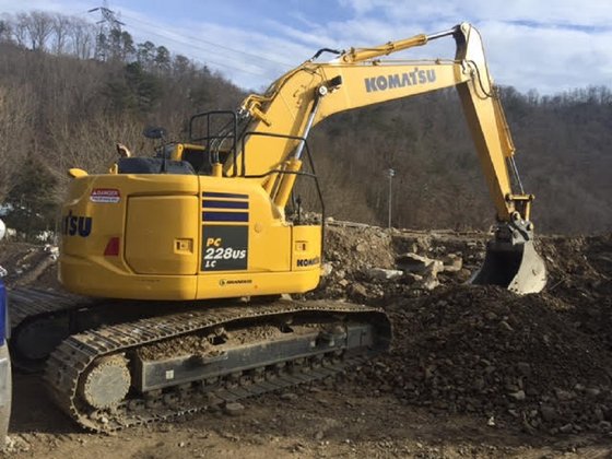 Download Komatsu PC228USLC-3E0 (ENG) Hydraulic Excavator Parts Catalog Manual SN 40001-UP