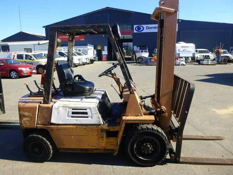 Download KOMATSU FG25-7 Forklift Service Repair Shop Manual