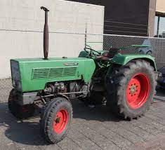 Fendt 102 Farmer Tractor (135 04601-99999) Parts Manual Download 