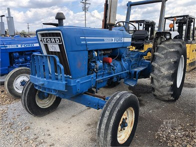 Ford New Holland 5600 Tractor Parts List Manual