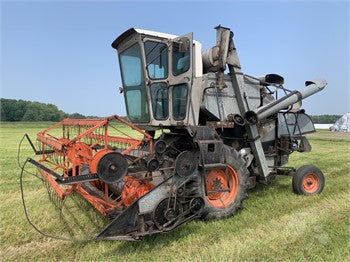 Gleaner E Combine E Engine Parts Manual PDF