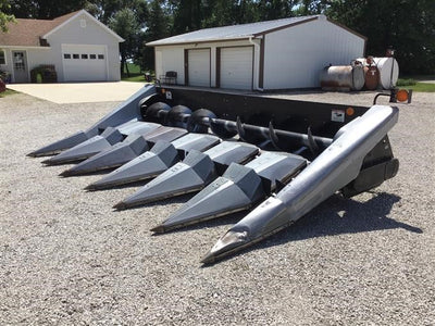 Gleaner Hugger Corn Head (Prior to Sn 25001) Parts Manual PDF