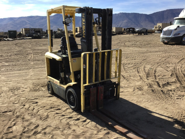 Hyster E25XM2, E30XM2, E35XM2, E40XM2S Electric Forklift Truck D114 Series Spare Parts Manual (USA)