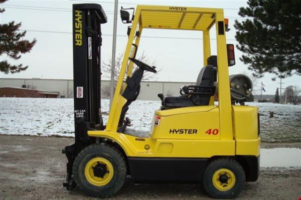 Hyster H40XM, H44XM, H48XM, H50XM, H52XM -16CH Forklift Truck G117 Series Service Repair Manual (Europe)